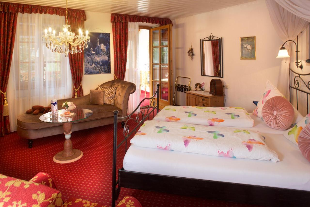 Haus Bei Der Linden Ferienwohnungen Schwangau Luaran gambar
